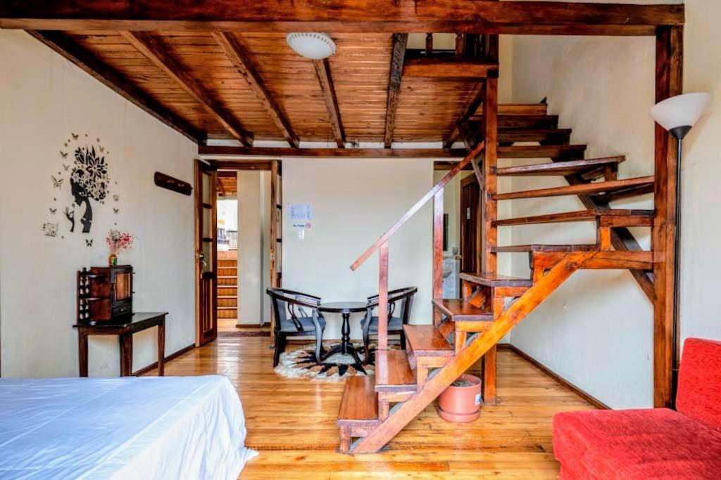 Hostal La Suite Sangolquí Exterior foto