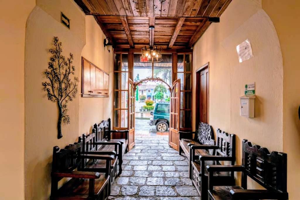Hostal La Suite Sangolquí Exterior foto