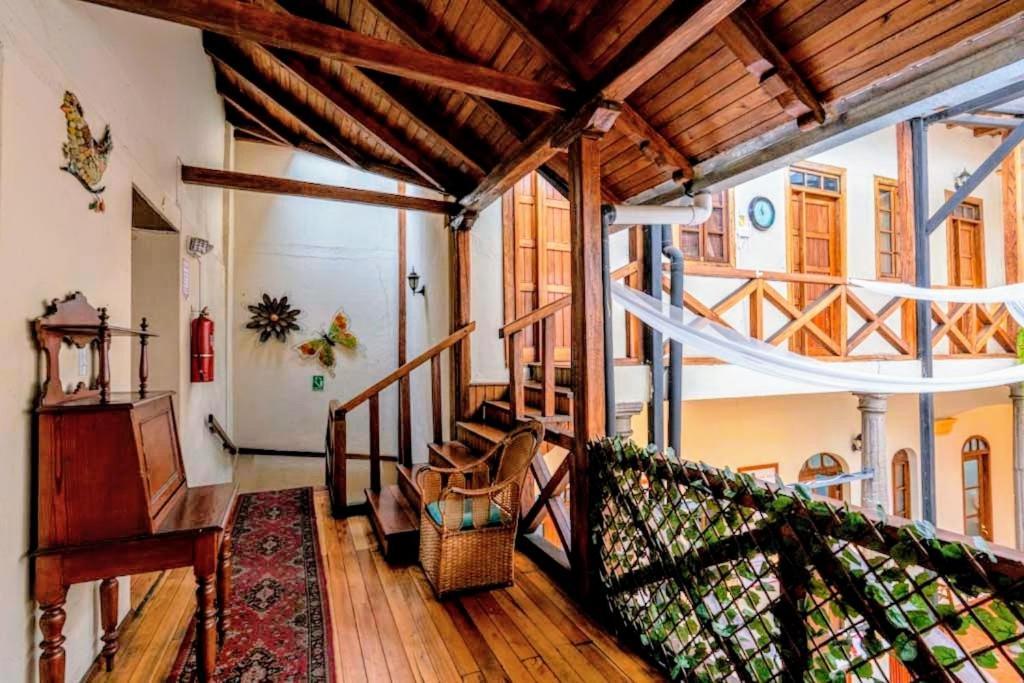 Hostal La Suite Sangolquí Exterior foto